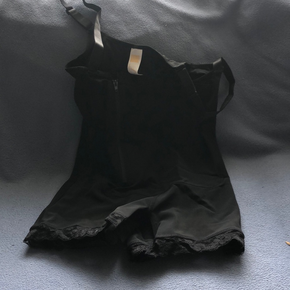 Ladies waist- body trainer
